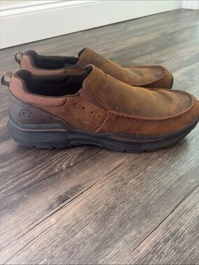 Skechers Relaxed Fit Expended Seveno Men's Size 13 Brown Leather Slip-On Loafers